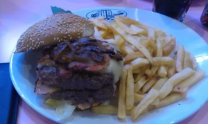 Frenchie Burger E3Burger E3